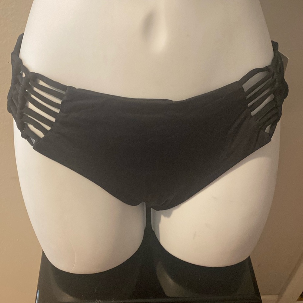 Becca Hipster Black Bikini Bottoms Swimsuit Separates XL New 4/25
